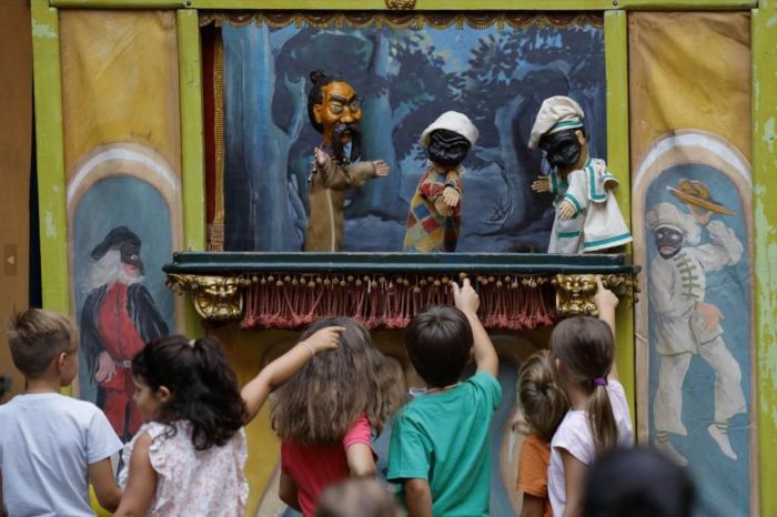 Immagine che raffigura Teatro | Arlecchino e Brighella nel bosco dei giganti