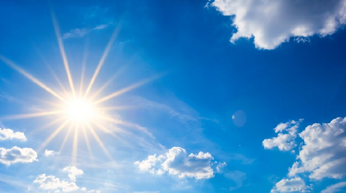 Immagine che raffigura Estate 2025, come affrontare il caldo estivo